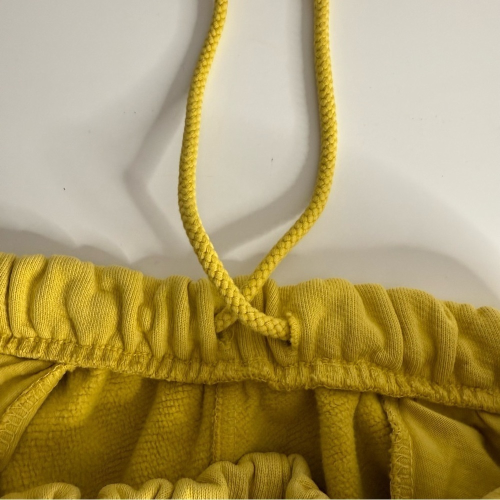 Madhappy - Earth Day Fleece Sweat Shorts Yellow - XS NWT - Picture 7 of 13